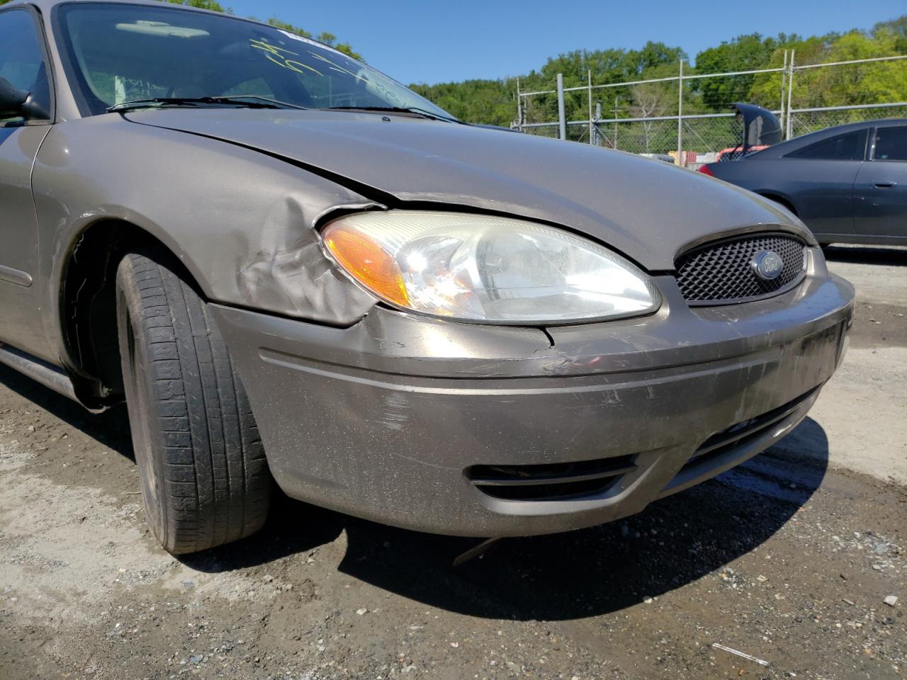Photo 9 from auction – 2007 FORD TAURUS SE with VIN 1FAFP53U37A201032
