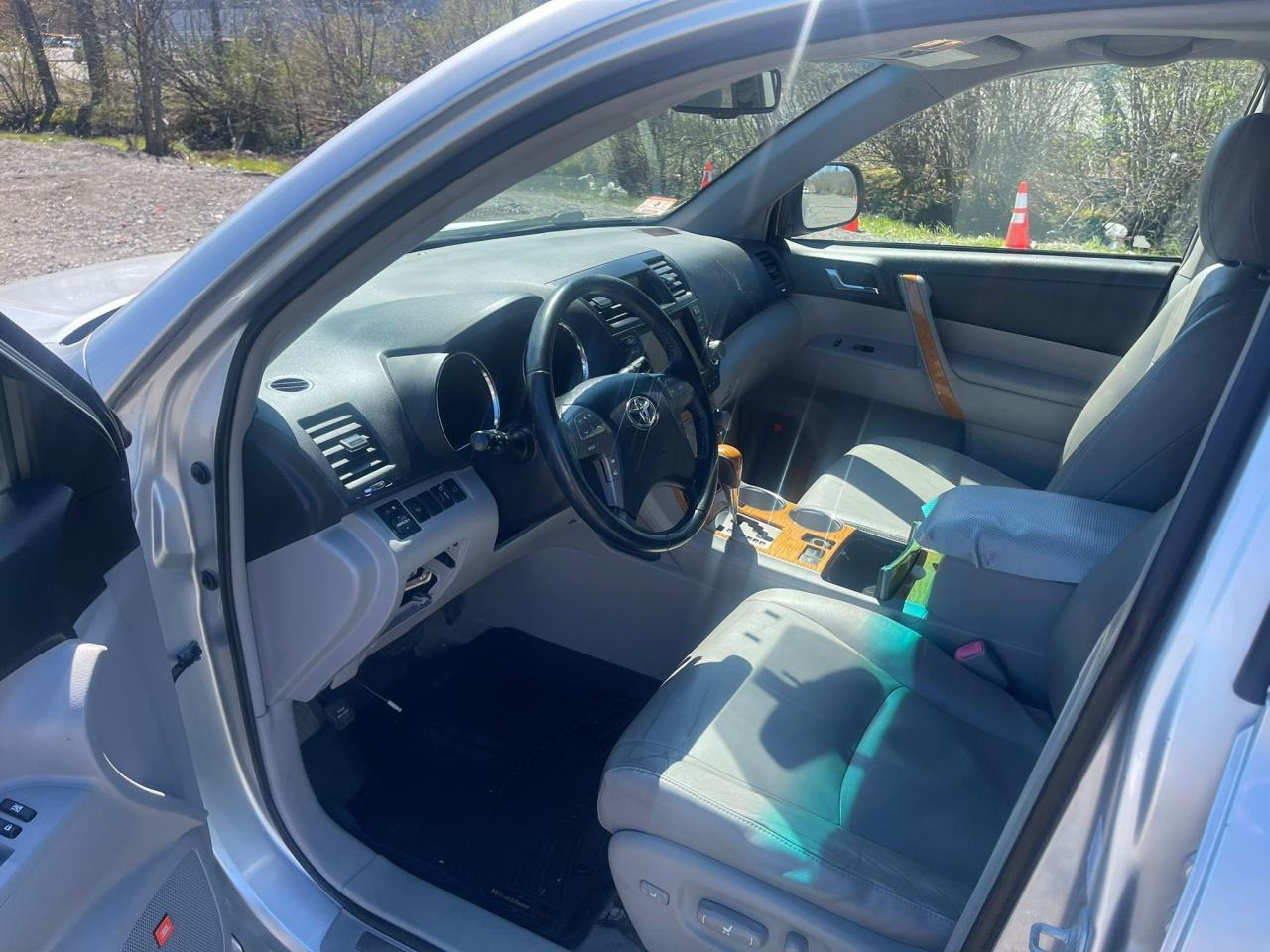 Фото 5 с аукциона – 2009 TOYOTA HIGHLANDER с VIN JTEEW44AX92028772