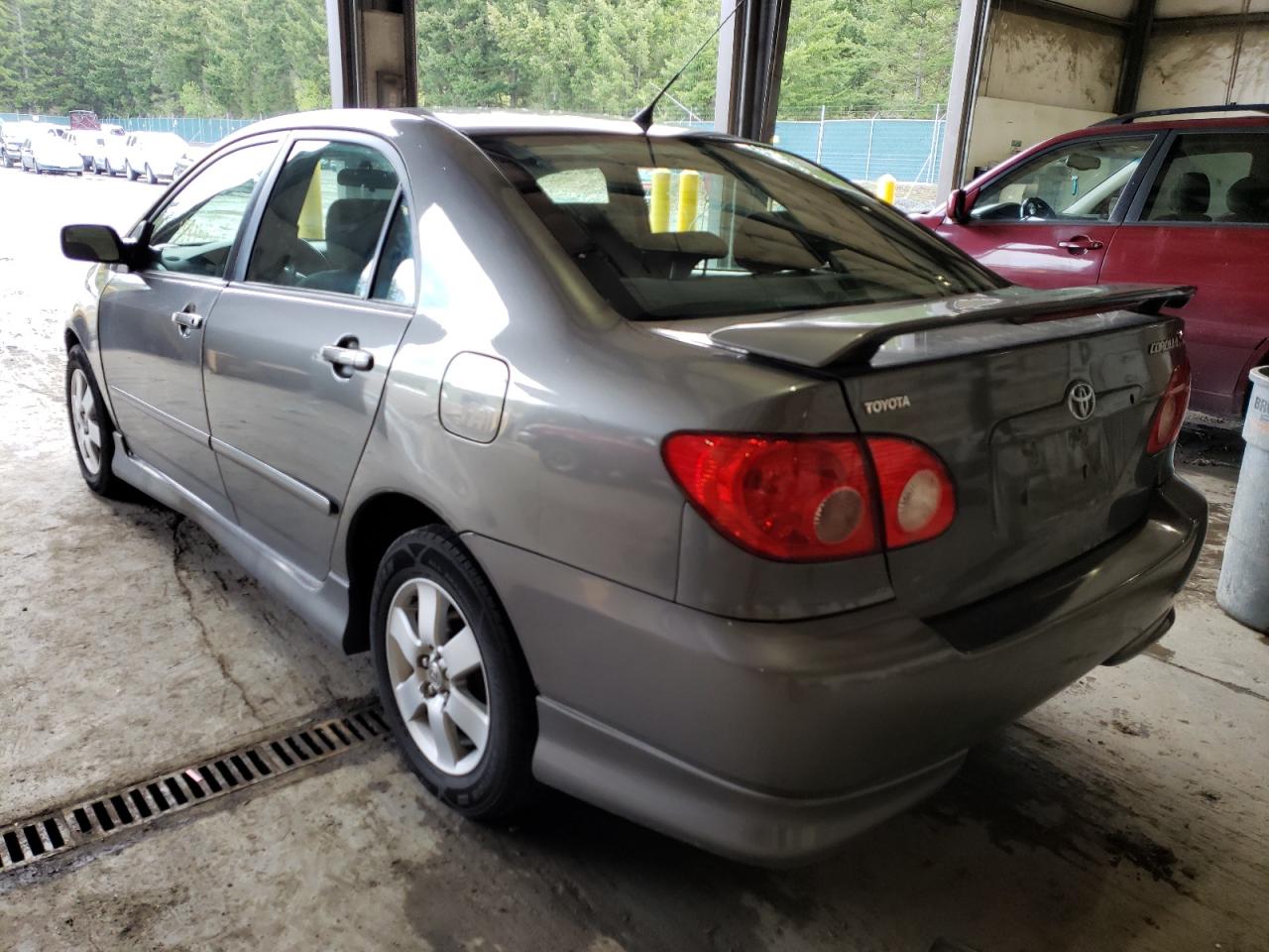Photo 3 from auction – 2006 TOYOTA COROLLA CE with VIN 1NXBR30E56Z744203