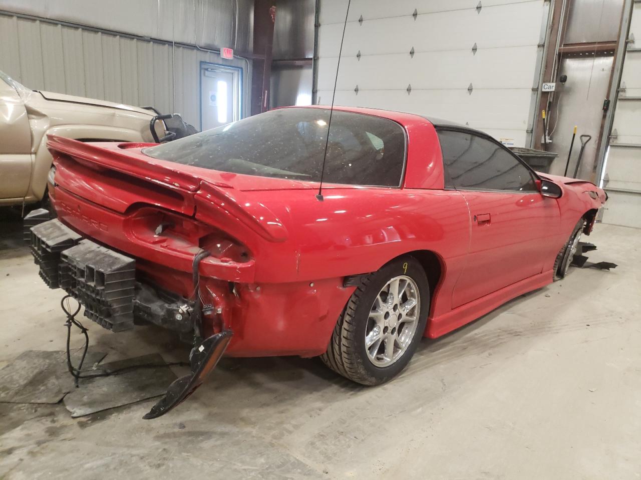 Photo 4 from auction – 2002 CHEVROLET CAMARO with VIN 2G1FP22K022164178