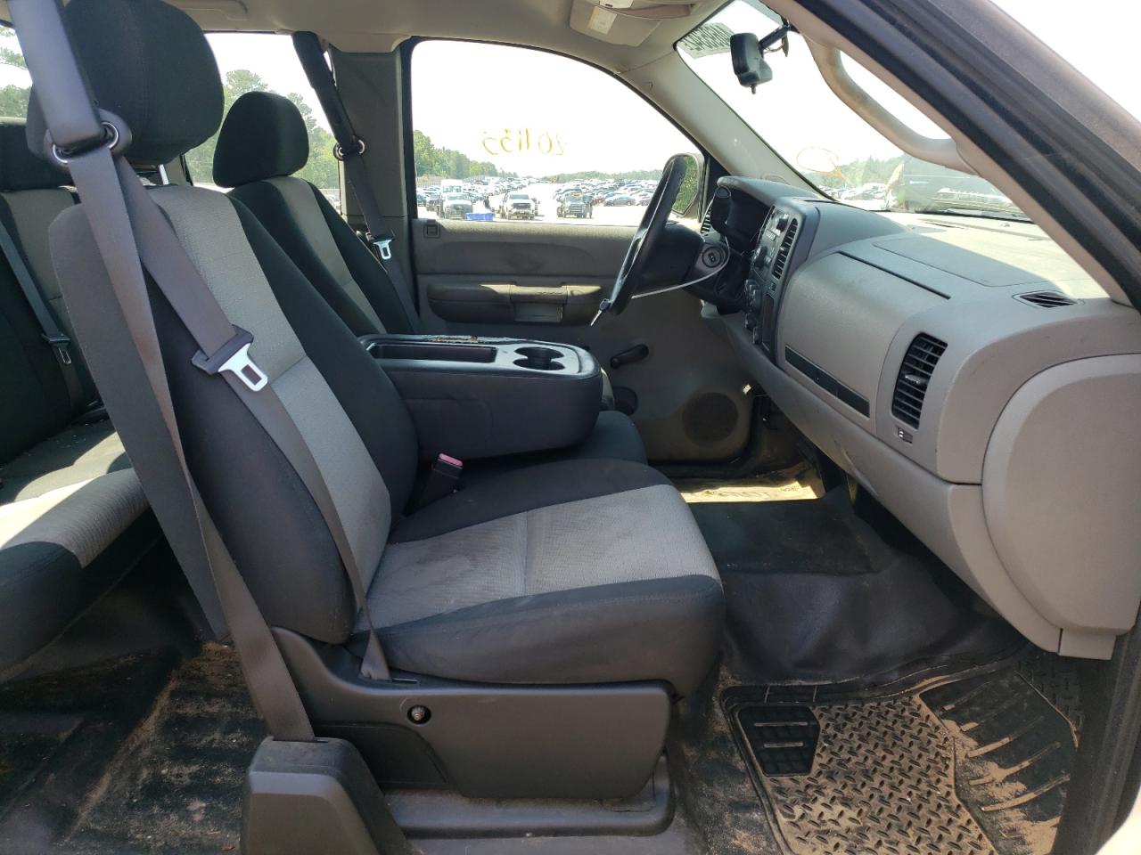 Photo 5 from auction – 2007 CHEVROLET SILVERADO with VIN 1GCEC19X17Z642848
