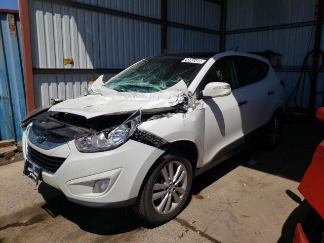 Photo 2 from auction – 2012 HYUNDAI TUCSON GLS with VIN KM8JUCAC9CU445459