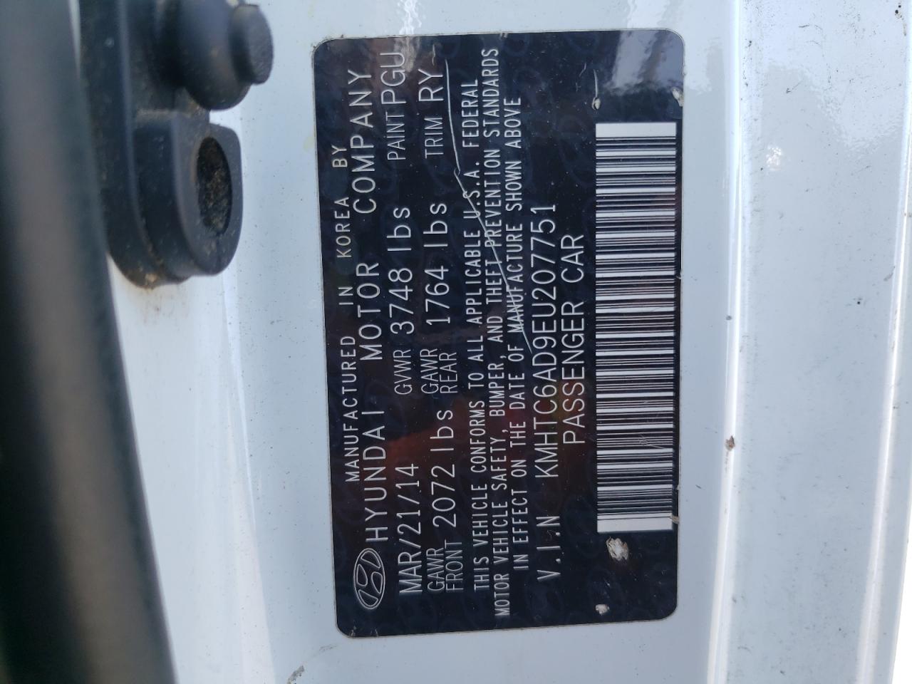 Photo 10 from auction – 2014 HYUNDAI VELOSTER with VIN KMHTC6AD9EU207751