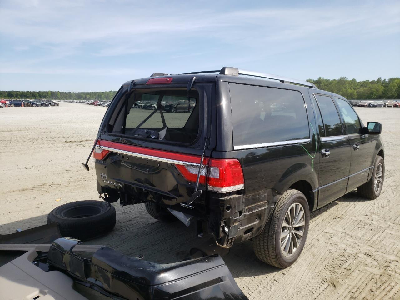 Photo 4 from auction – 2016 LINCOLN NAVIGATOR with VIN 5LMJJ3HT4GEL00275