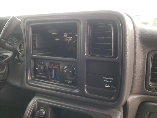Photo 10 from auction – 2003 CHEVROLET SILVERADO with VIN 1GCEK19T33E166989