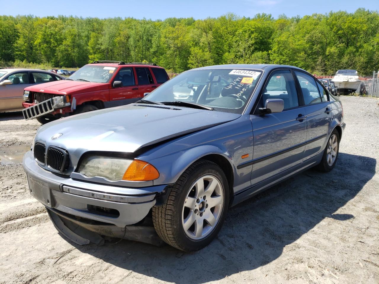 Photo 2 from auction – 2001 BMW 325 I with VIN WBAAV33401FU81126