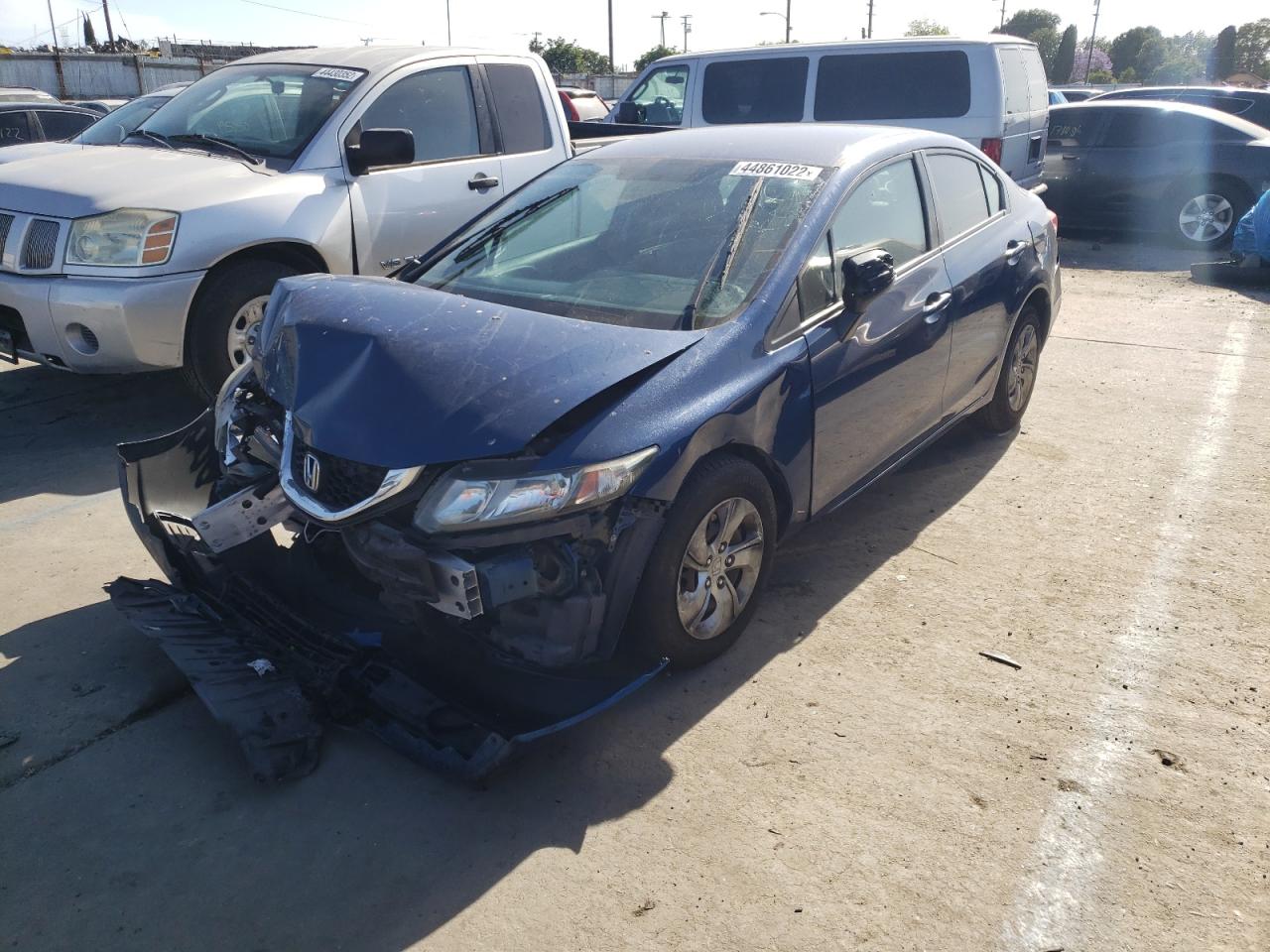 Photo 2 from auction – 2015 HONDA CIVIC LX with VIN 19XFB2F51FE280191