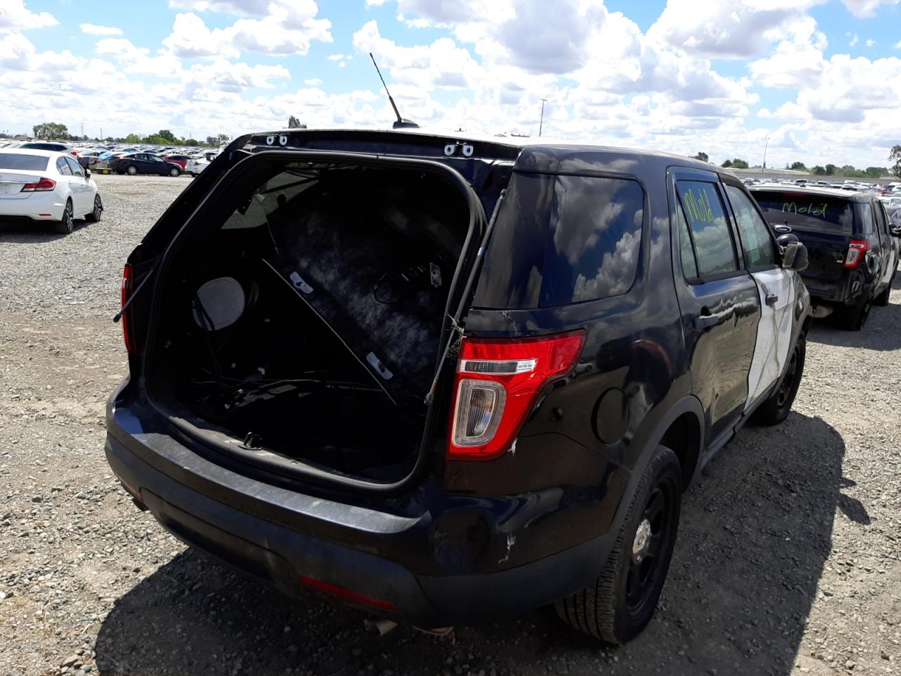Photo 4 from auction – 2014 FORD EXPLORER P with VIN 1FM5K8AR5EGA14353