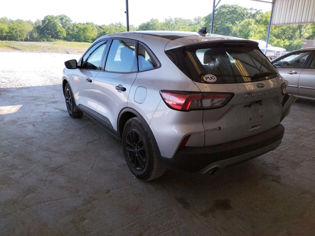 Photo 3 from auction – 2020 FORD ESCAPE S with VIN 1FMCU0F60LUB56352