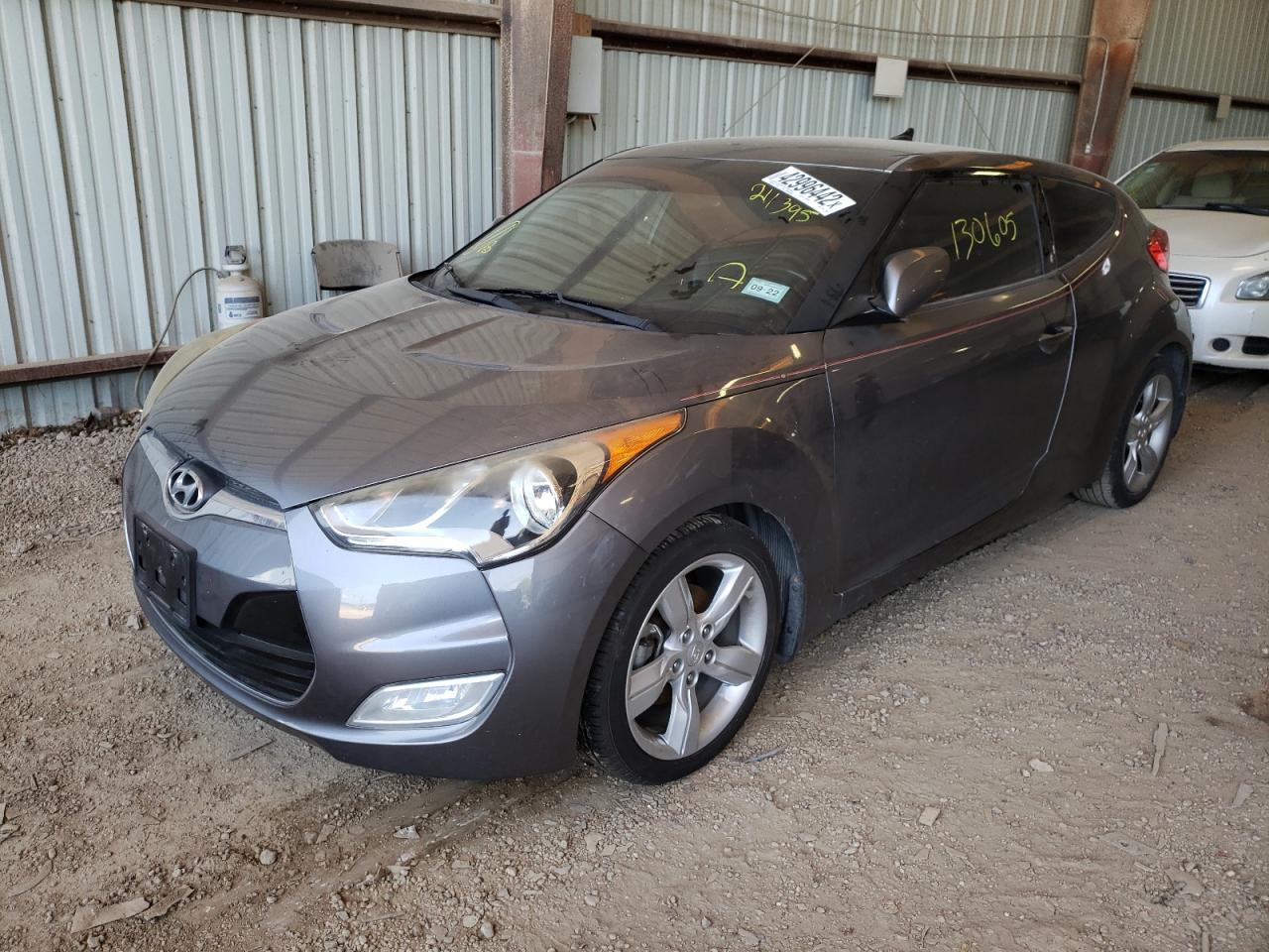 Photo 2 from auction – 2014 HYUNDAI VELOSTER with VIN KMHTC6AD0EU211395