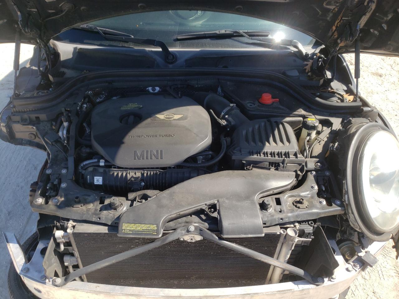 Photo 7 from auction – 2015 MINI COOPER S with VIN WMWXU3C54F2B58186
