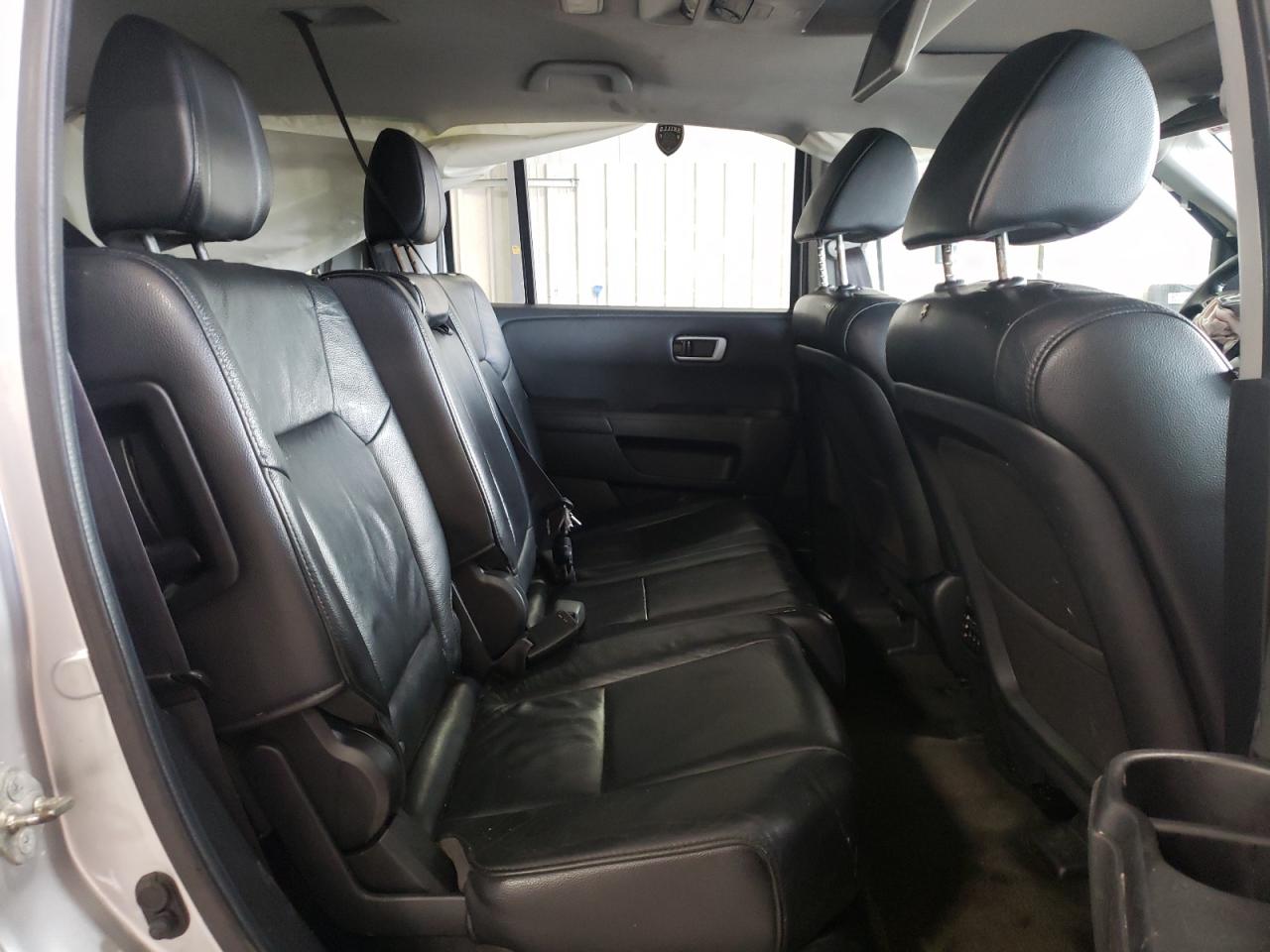 Photo 6 from auction – 2012 HONDA PILOT EXL with VIN 5FNYF4H61CB009748