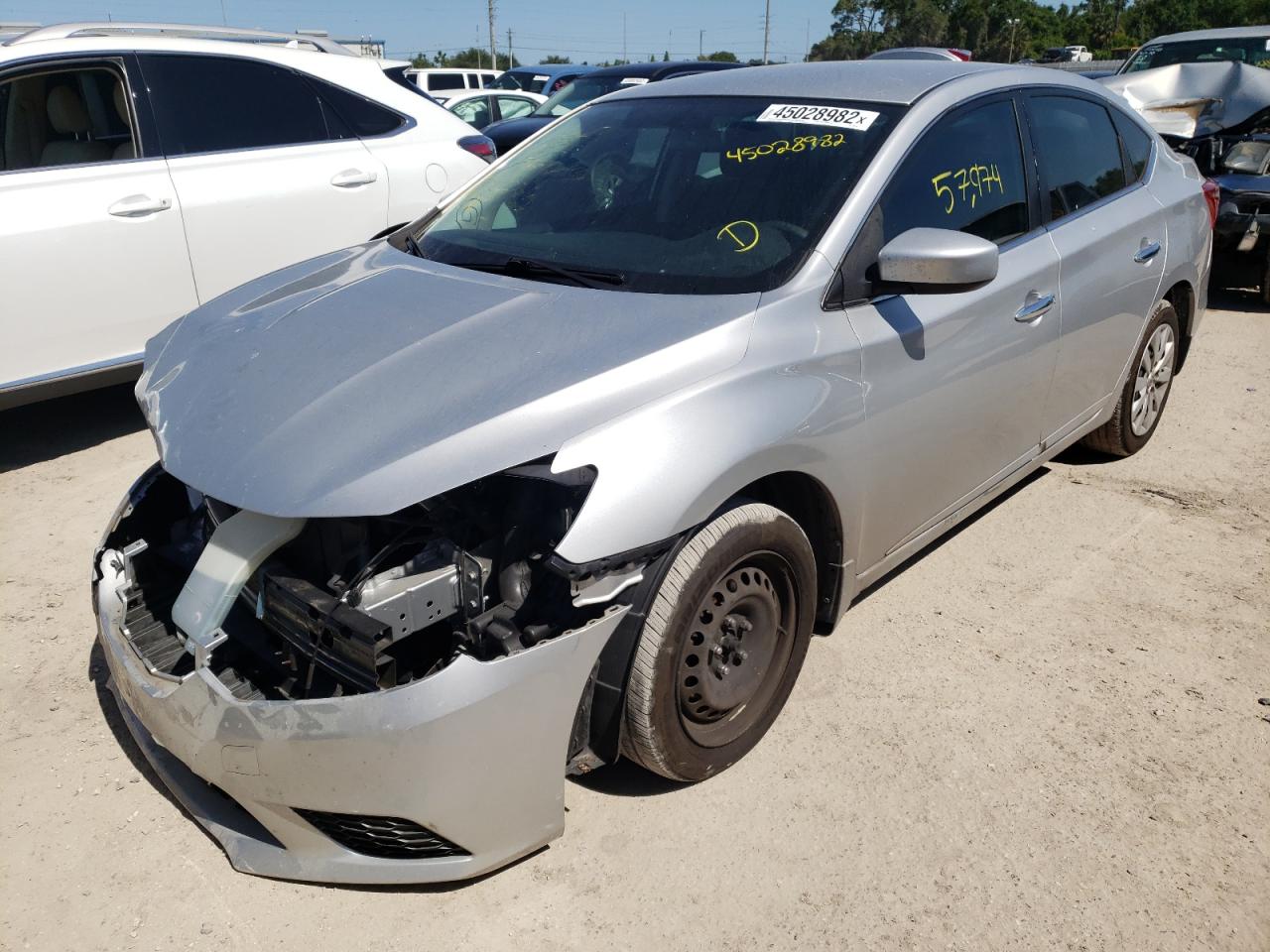 Photo 2 from auction – 2016 NISSAN SENTRA S with VIN 3N1AB7AP2GY308700