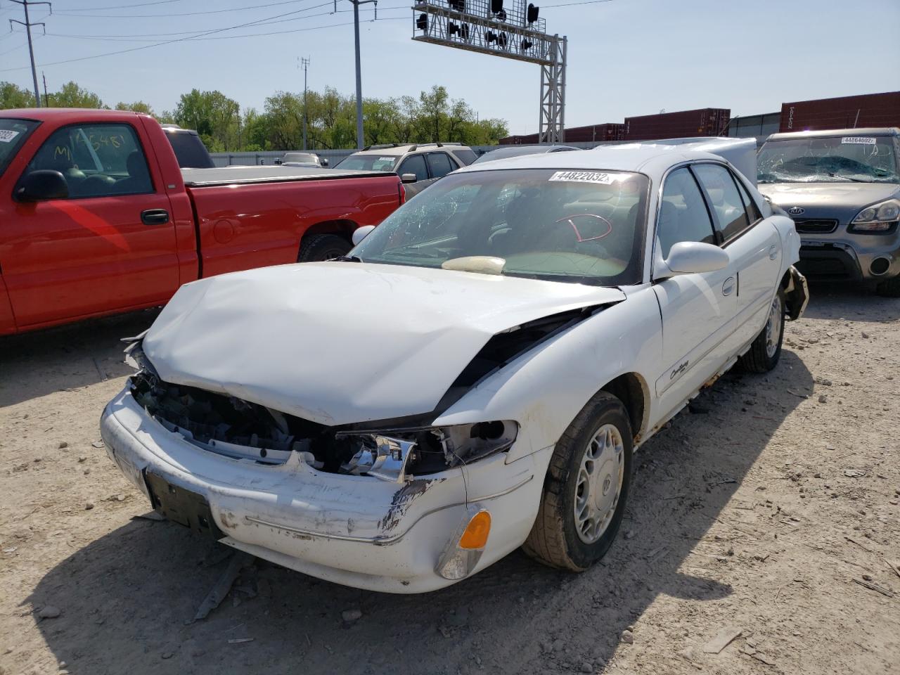 Photo 2 from auction – 1998 BUICK CENTURY LI with VIN 2G4WY52M9W1592202