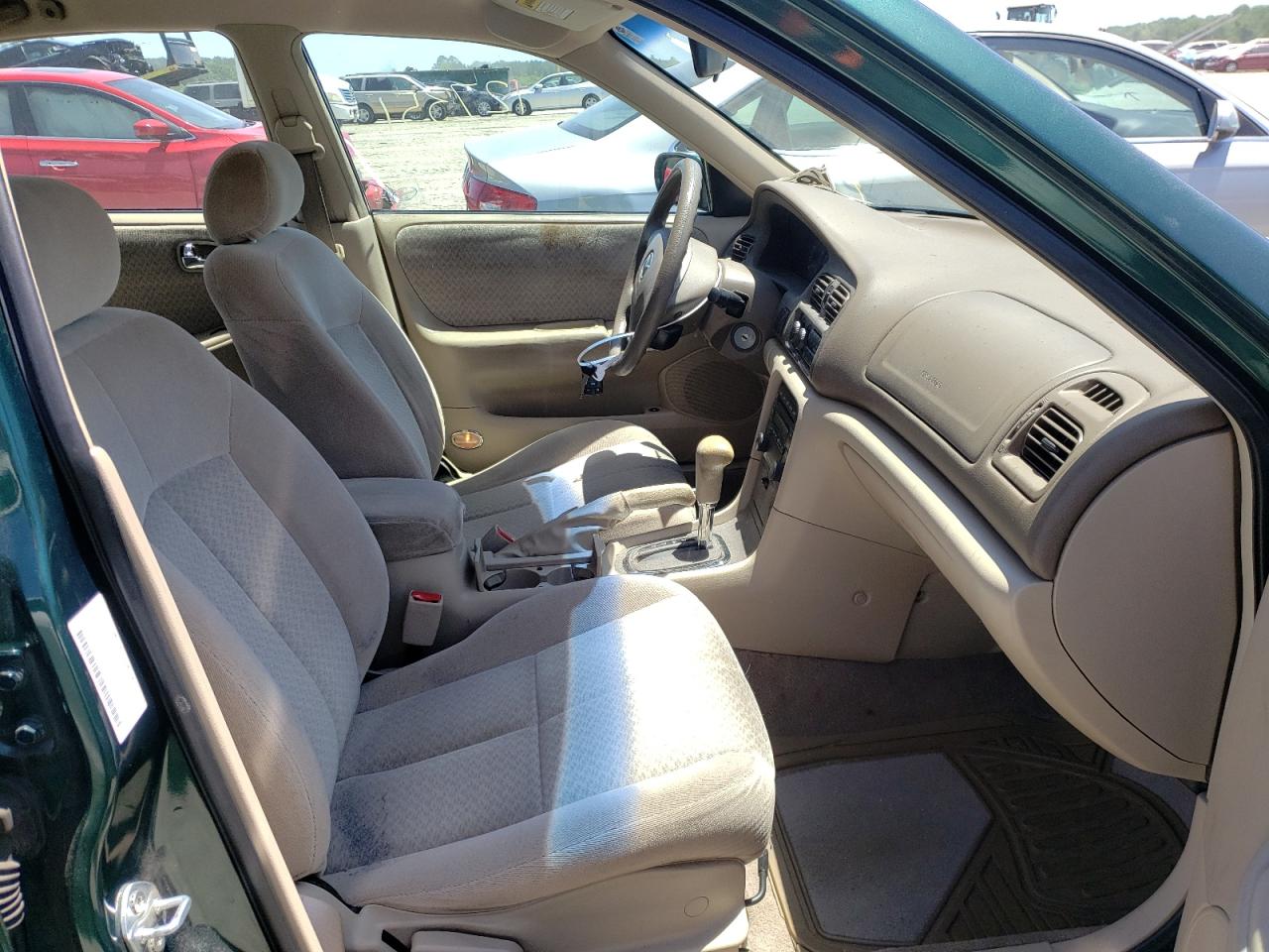 Photo 5 from auction – 2001 MAZDA 626 ES with VIN 1YVGF22C915245426