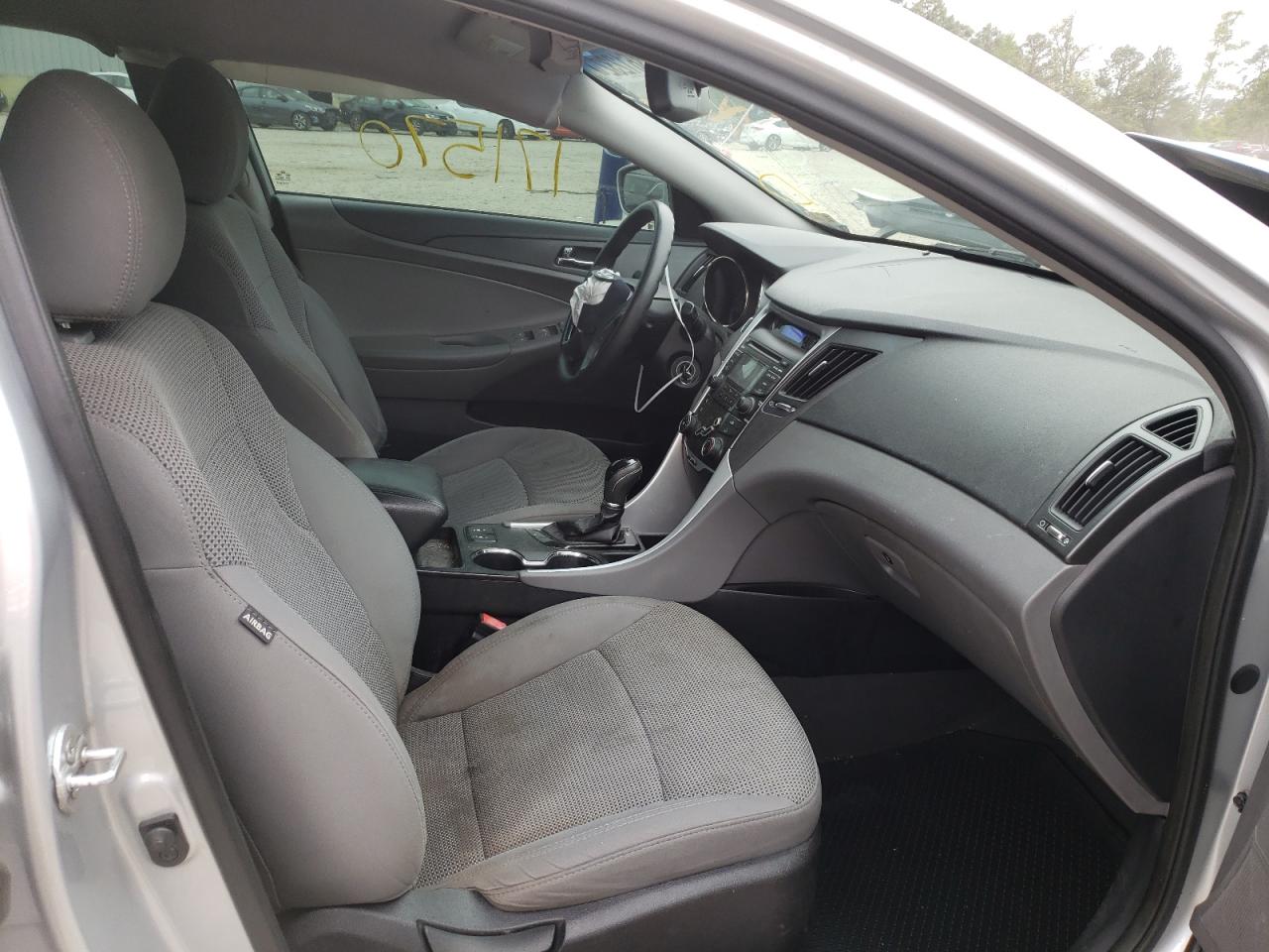 Photo 5 from auction – 2013 HYUNDAI SONATA GLS with VIN 5NPEB4AC3DH608510