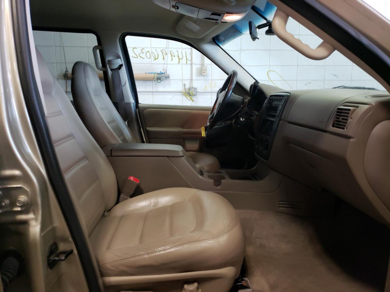 Photo 5 from auction – 2002 FORD EXPLORER X with VIN 1FMZU73W82ZB53711