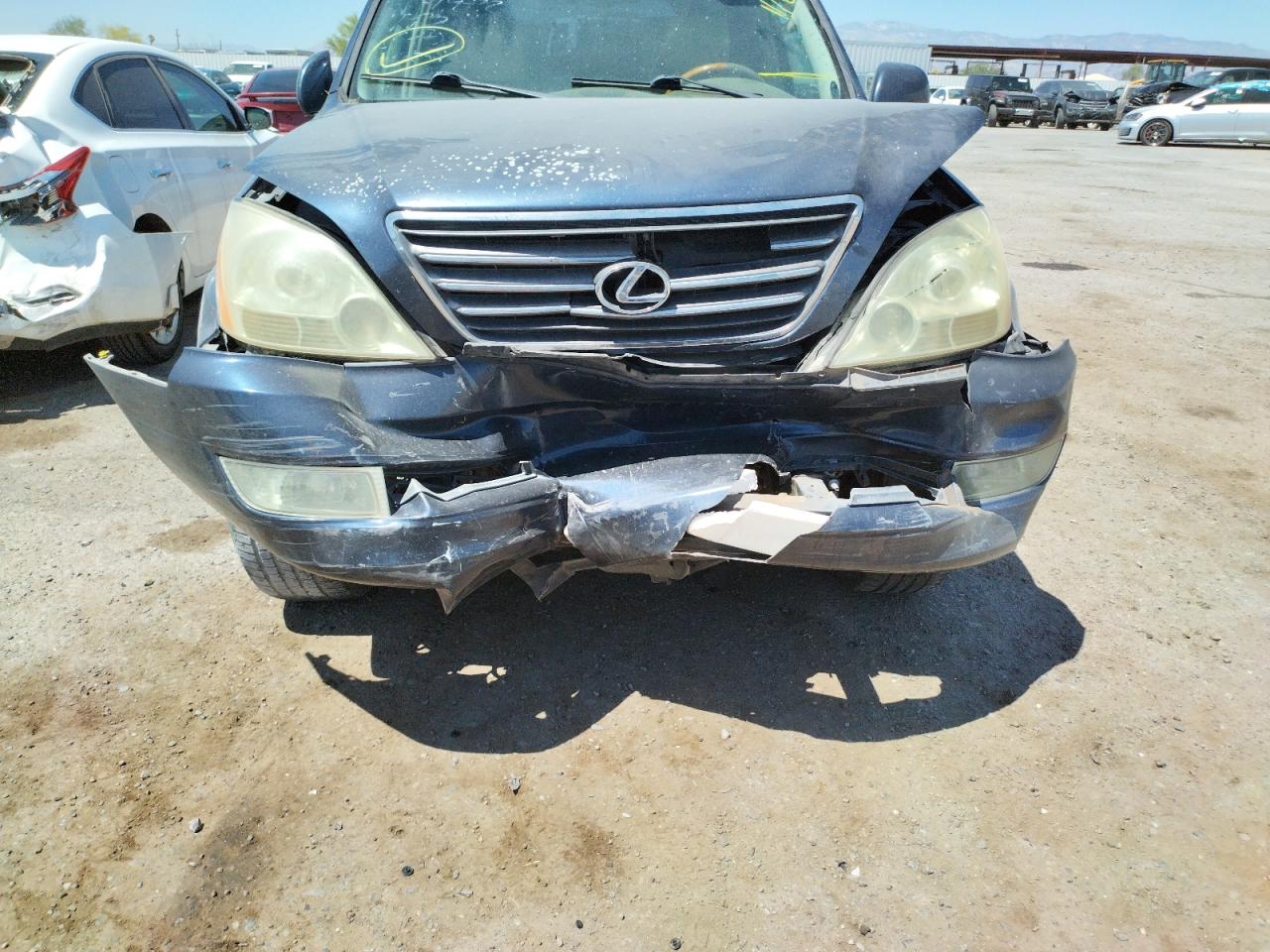 Photo 9 from auction – 2004 LEXUS GX 470 with VIN JTJBT20X840050768