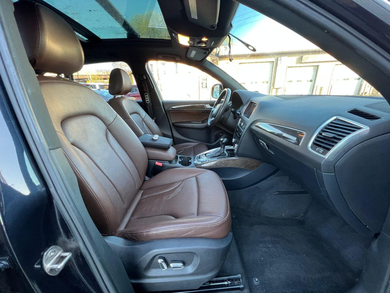 Foto 5 de la subasta – 2014 AUDI Q5 PREMIUM con VIN WA1LFAFPXEA052009