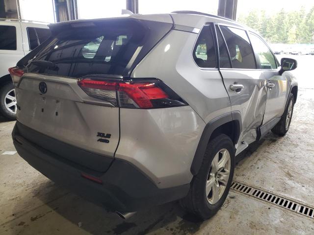 Photo 4 from auction – 2019 TOYOTA RAV4 XLE with VIN JTMP1RFV3KD028406