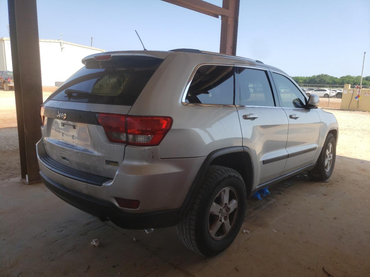 Photo 4 from auction – 2011 JEEP GRAND CHER with VIN 1J4RS4GG5BC549264
