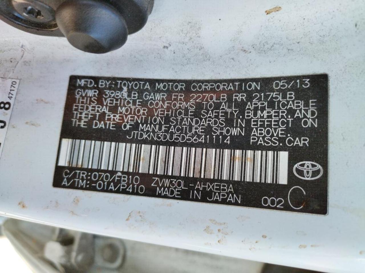 Photo 10 from auction – 2013 TOYOTA PRIUS with VIN JTDKN3DU5D5641114