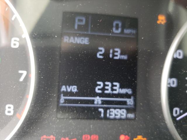 Photo 8 from auction – 2017 HYUNDAI ELANTRA SE with VIN 5NPD74LF3HH092563
