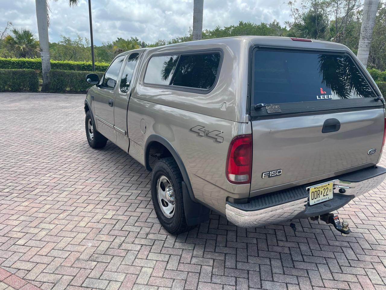 Photo 3 from auction – 2003 FORD F150 with VIN 2FTRX18W23CA97989