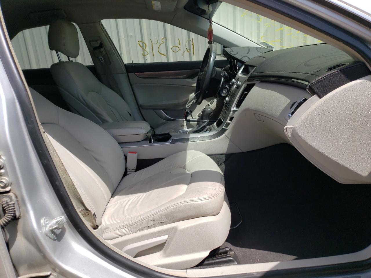 Photo 5 from auction – 2011 CADILLAC CTS with VIN 1G6DA5EY7B0142863