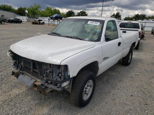 Photo 2 from auction – 2001 CHEVROLET SILVERADO with VIN 1GBHC24161E298541