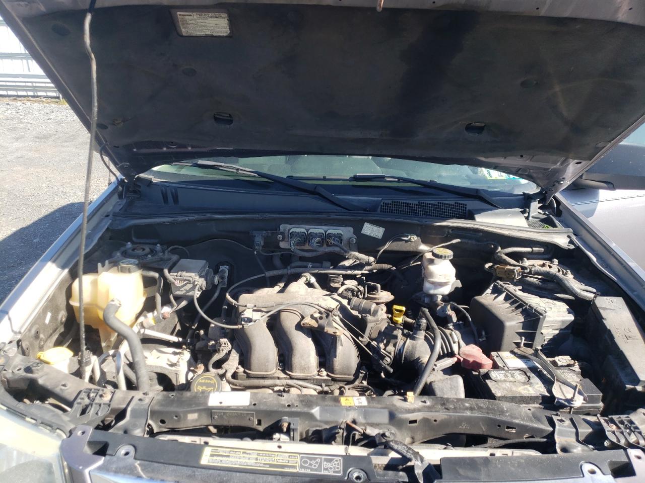 Photo 7 from auction – 2008 MAZDA TRIBUTE S with VIN 4F2CZ96158KM01129