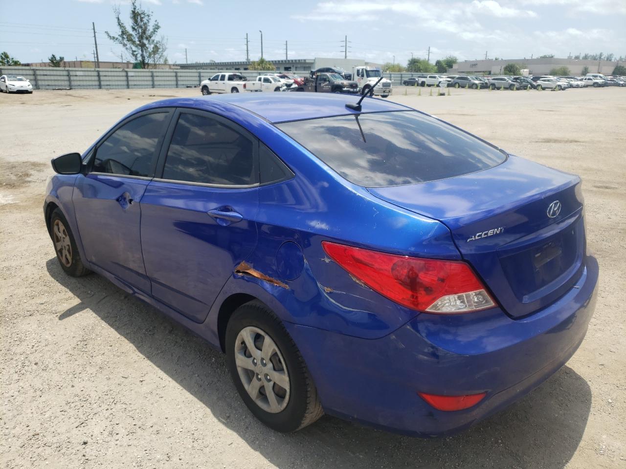 Photo 3 from auction – 2013 HYUNDAI ACCENT GLS with VIN KMHCT4AE1DU369031