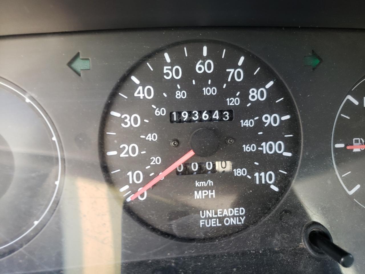Photo 8 from auction – 1997 TOYOTA COROLLA with VIN 1NXBA02E8VZ564781