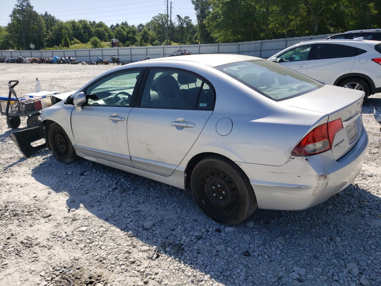 Photo 3 from auction – 2009 HONDA CIVIC LX with VIN 19XFA16569E018720