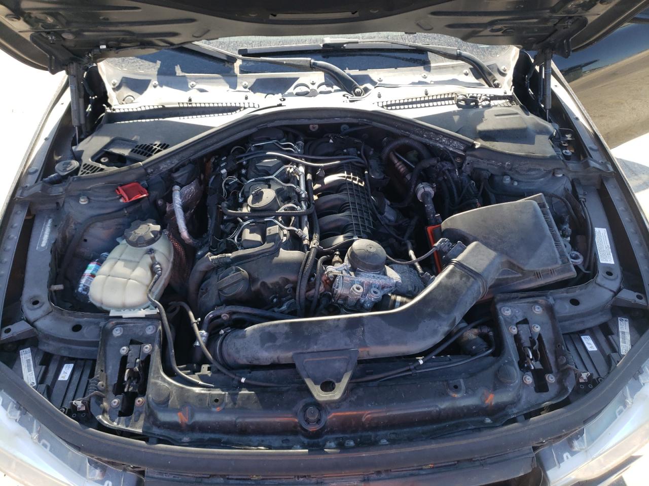 Photo 7 from auction – 2014 BMW 335 I with VIN WBA3A9G52ENR97462