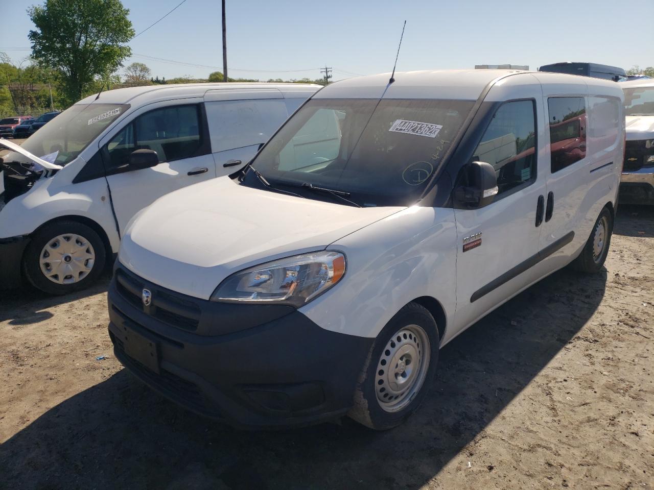 Photo 2 from auction – 2016 RAM PROMASTER with VIN ZFBERFAT4G6A99278