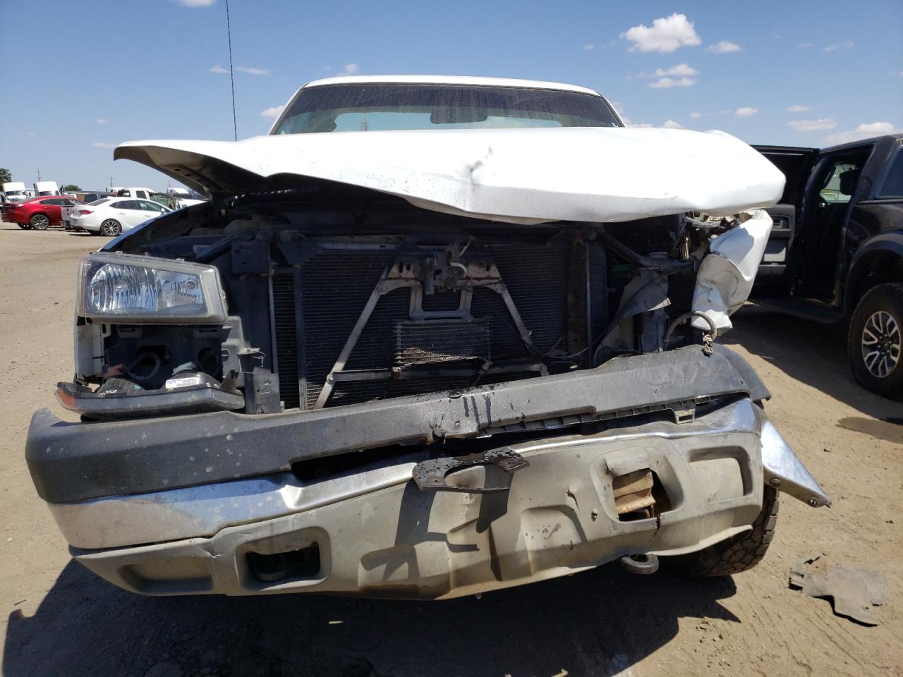 Photo 9 from auction – 2003 CHEVROLET SILVERADO with VIN 1GCHK24U13E114912