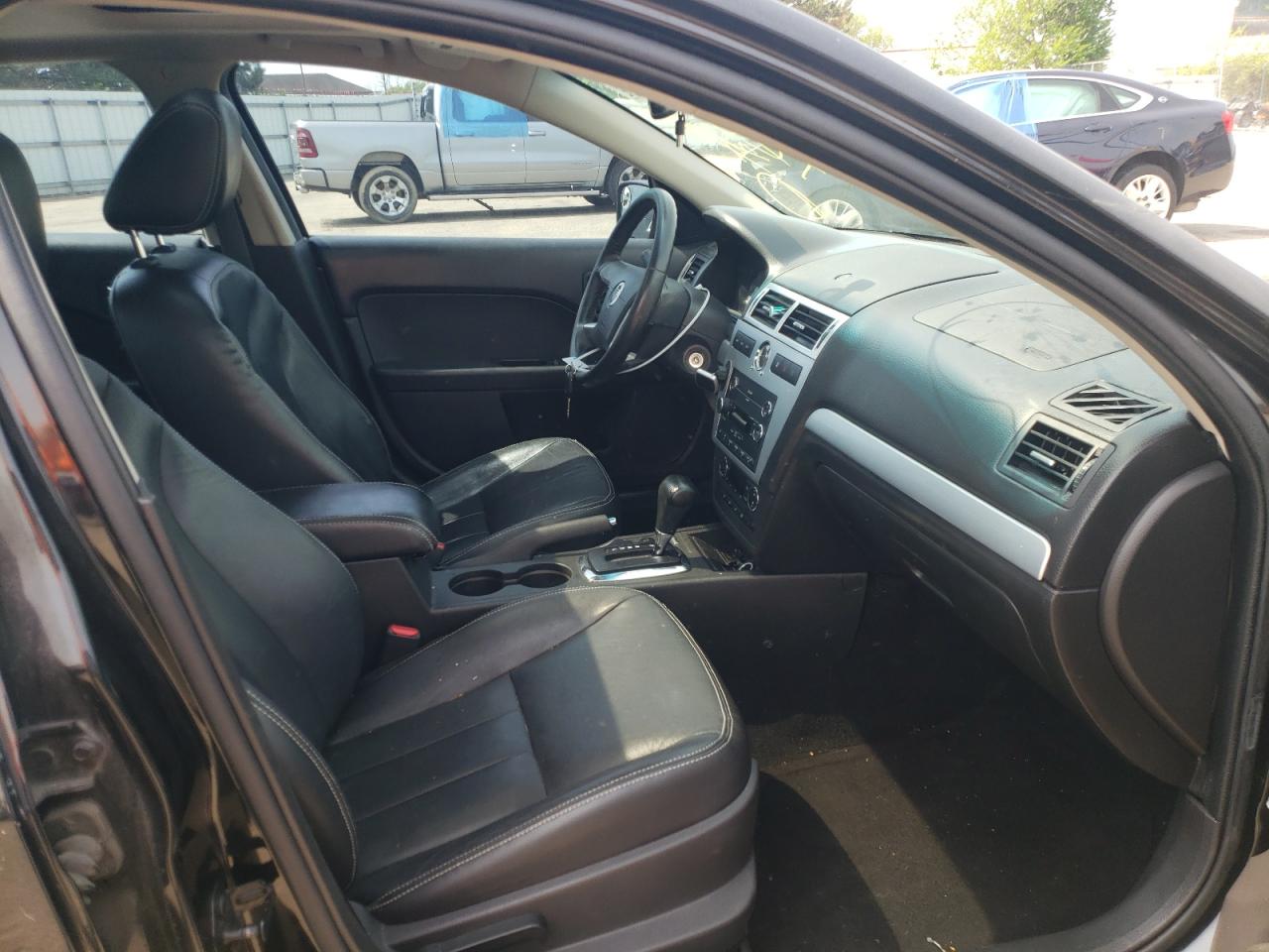 Photo 5 from auction – 2009 MERCURY MILAN PREM with VIN 3MEHM08199R620541
