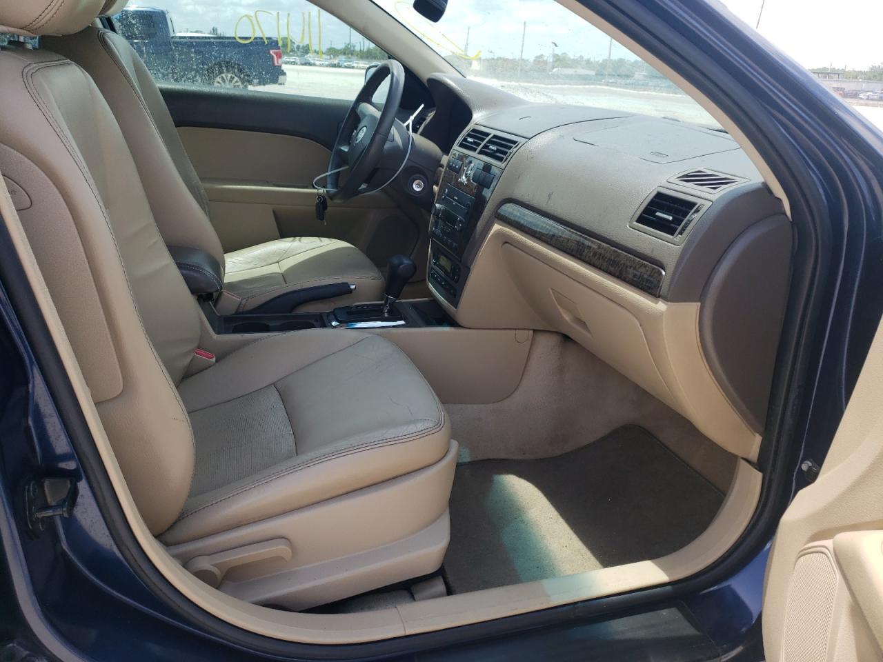 Photo 5 from auction – 2006 MERCURY MILAN PREM with VIN 3MEHM08126R655868