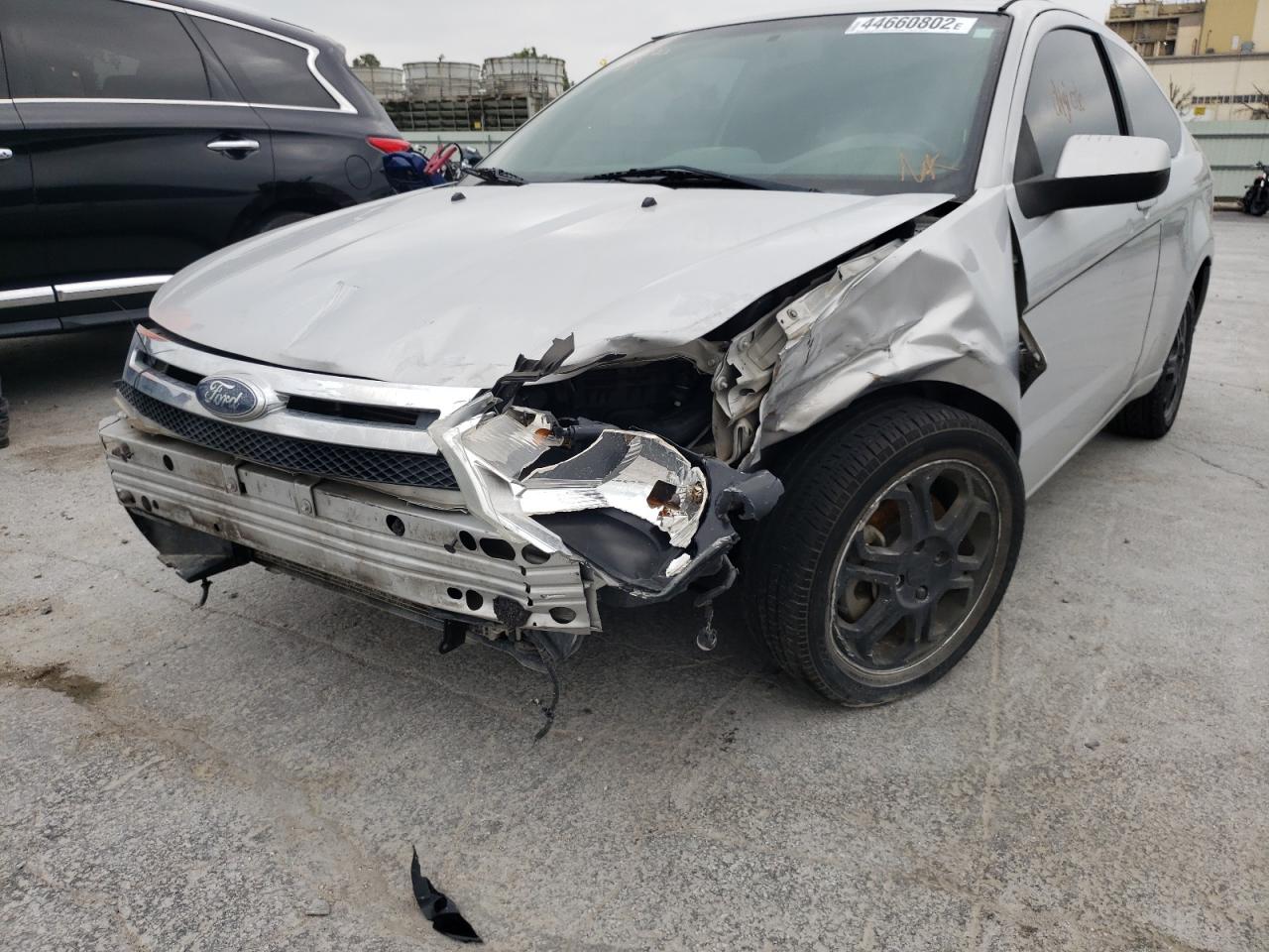 Photo 9 from auction – 2008 FORD FOCUS SE with VIN 1FAHP33NX8W145925