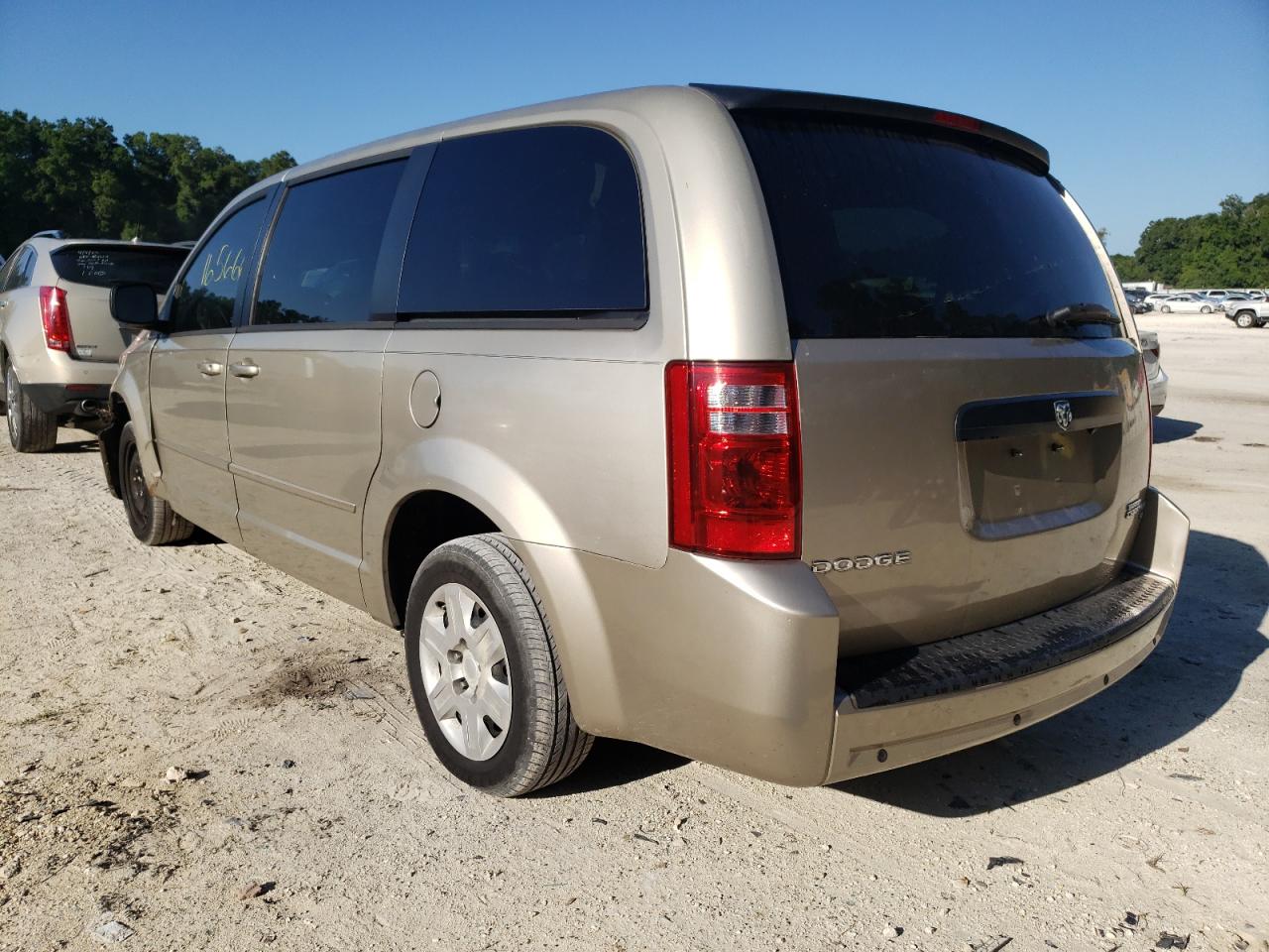 Photo 3 from auction – 2009 DODGE GRAND CARA with VIN 2D8HN44E59R653641