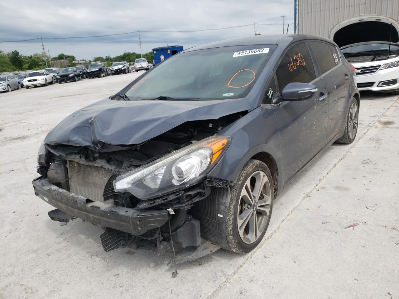 Photo 2 from auction – 2016 KIA FORTE EX with VIN KNAFX5A86G5587838