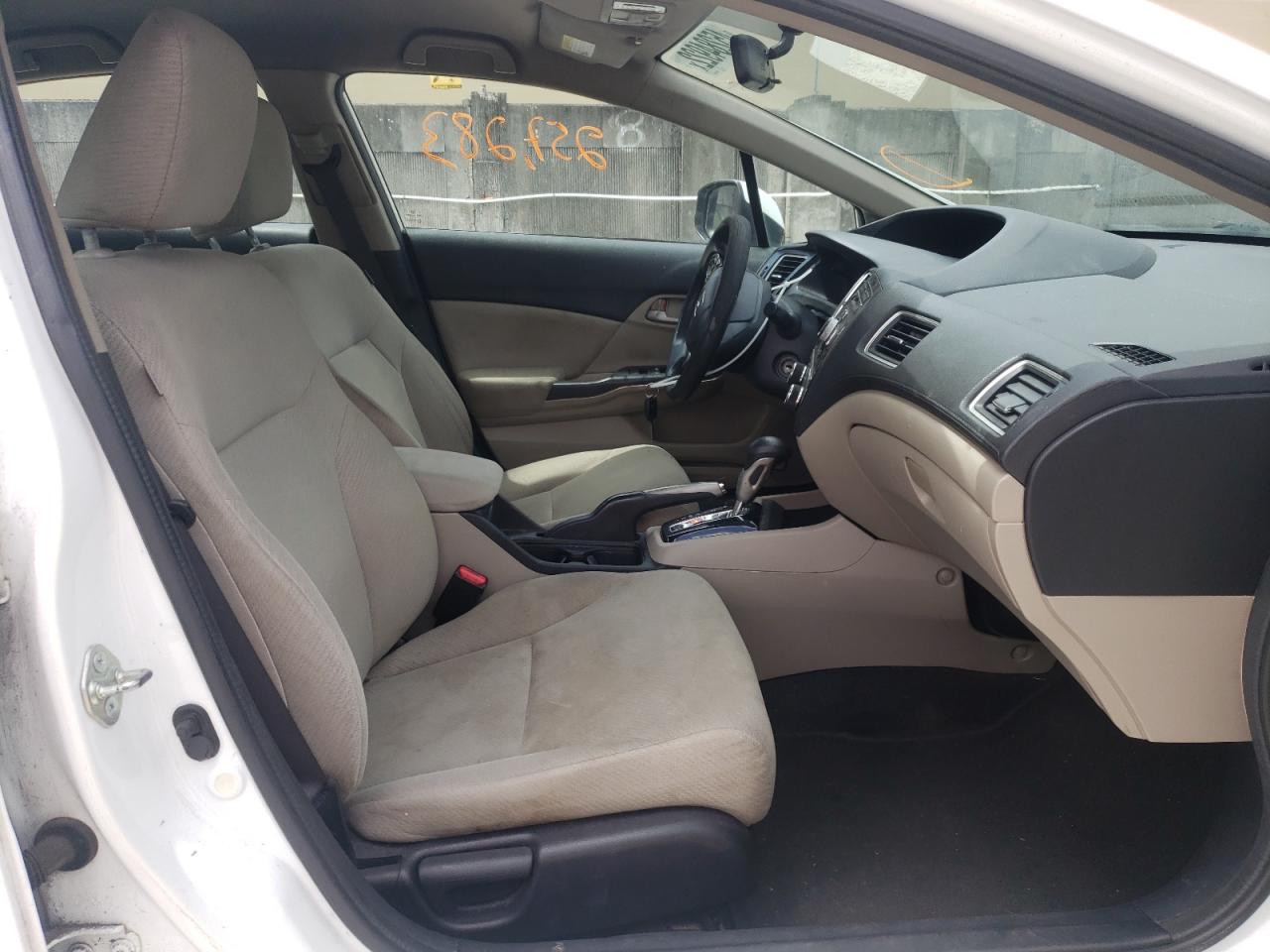 Photo 5 from auction – 2013 HONDA CIVIC LX with VIN 19XFB2F5XDE007697