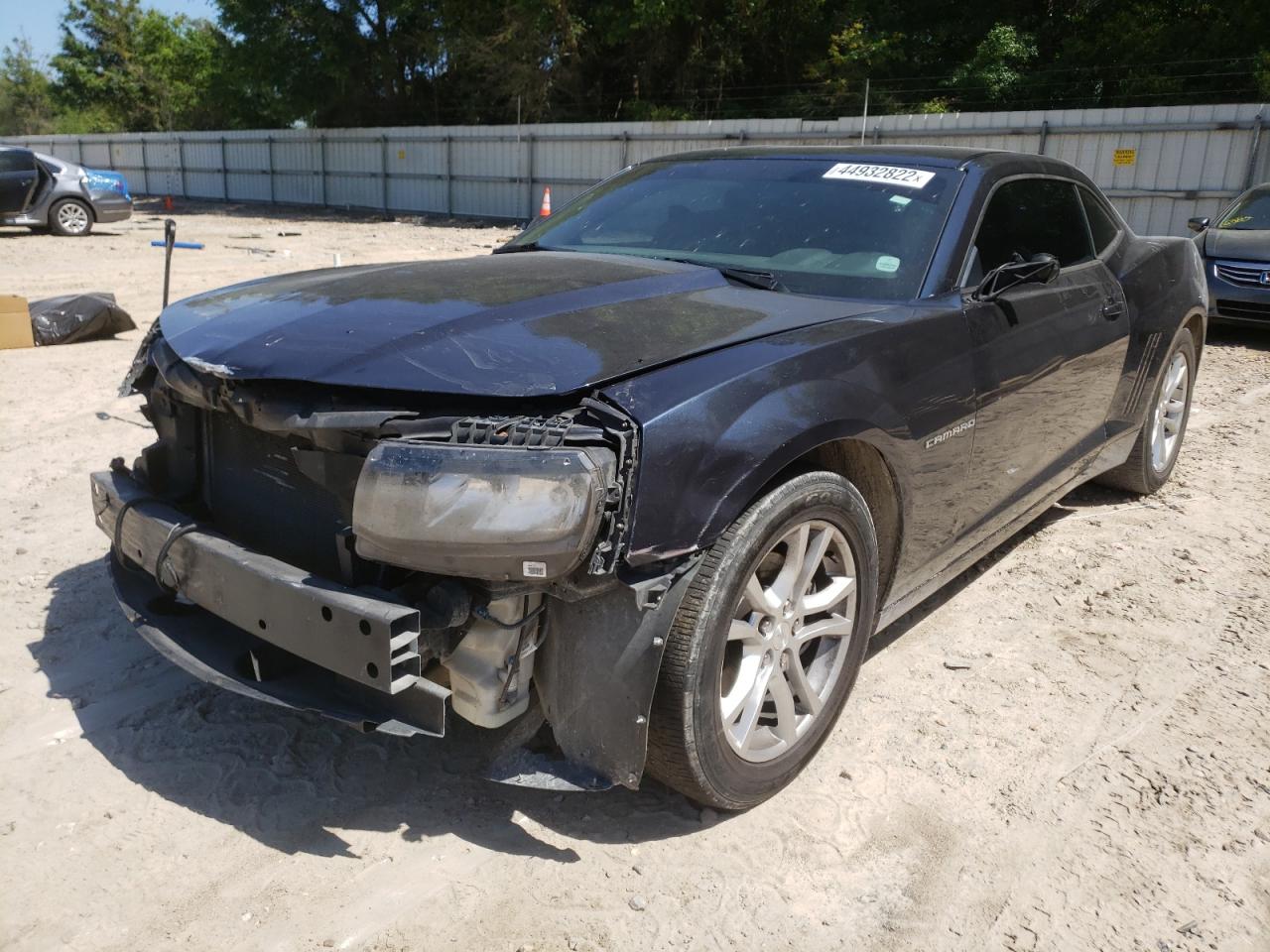 Photo 2 from auction – 2014 CHEVROLET CAMARO LS with VIN 2G1FA1E34E9287476