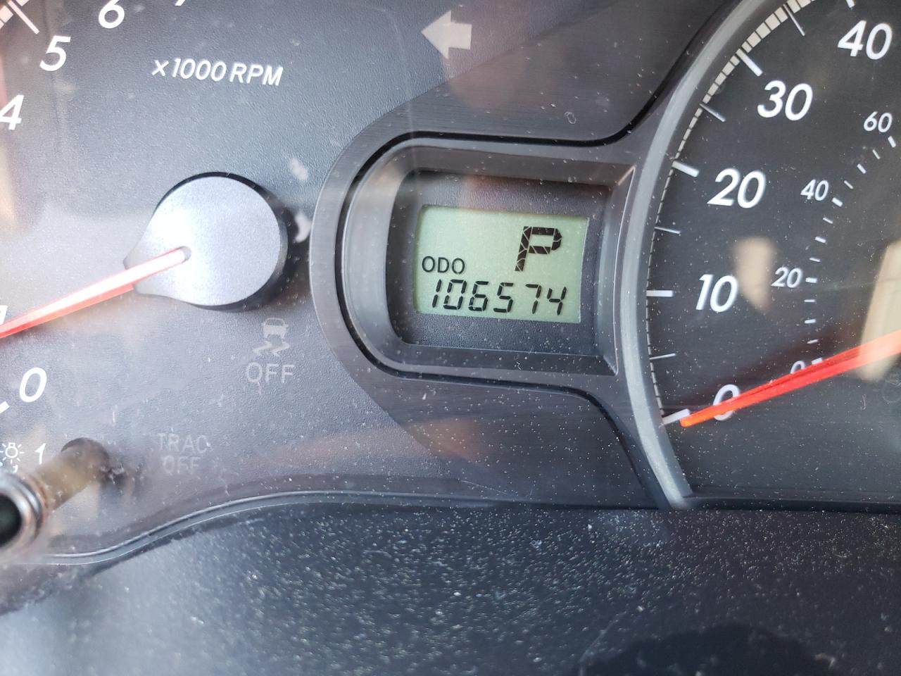 Photo 8 from auction – 2012 TOYOTA SIENNA LE with VIN 5TDKK3DC0CS236383