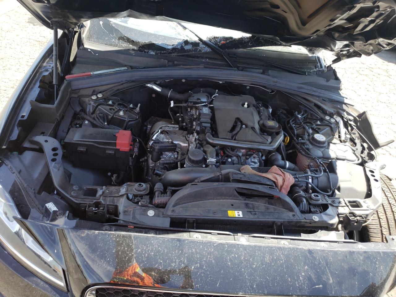 Photo 7 from auction – 2019 JAGUAR F-PACE with VIN SADCS2FXXKA602932