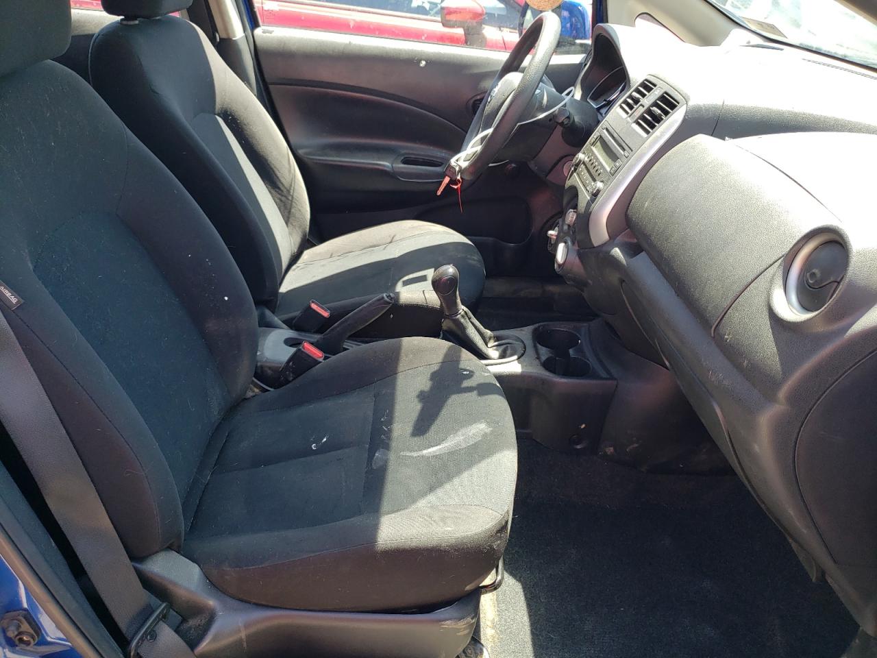 Photo 5 from auction – 2014 NISSAN VERSA NOTE with VIN 3N1CE2CPXEL421725