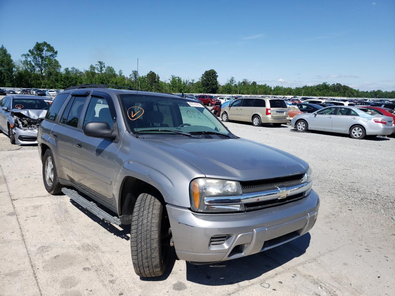 CHEVROLET TRAILBLAZE 2006 with VIN 1GNDT13S362345801 - Photo from auction