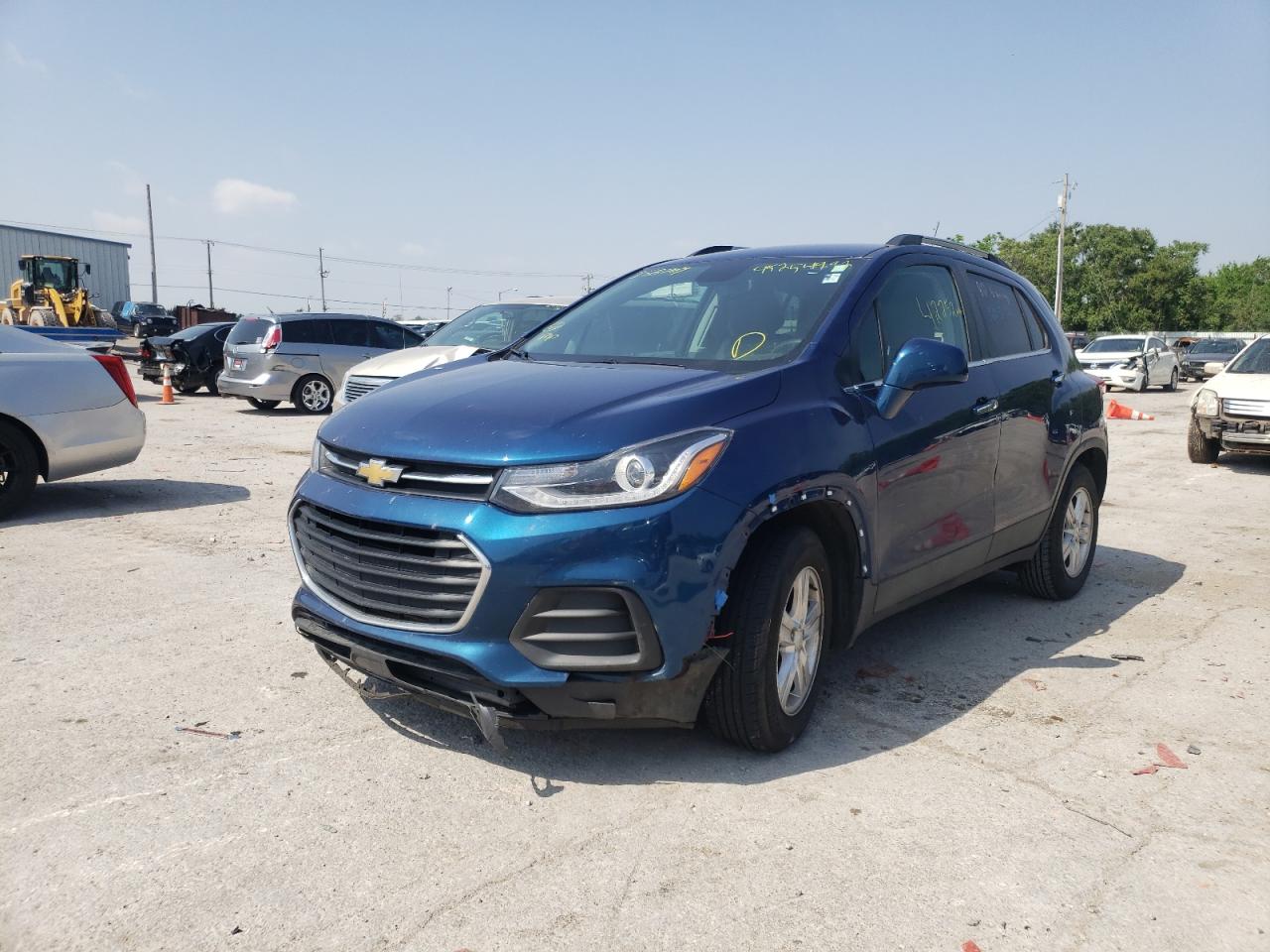 Photo 2 from auction – 2019 CHEVROLET TRAX 1LT with VIN 3GNCJLSB4KL358709