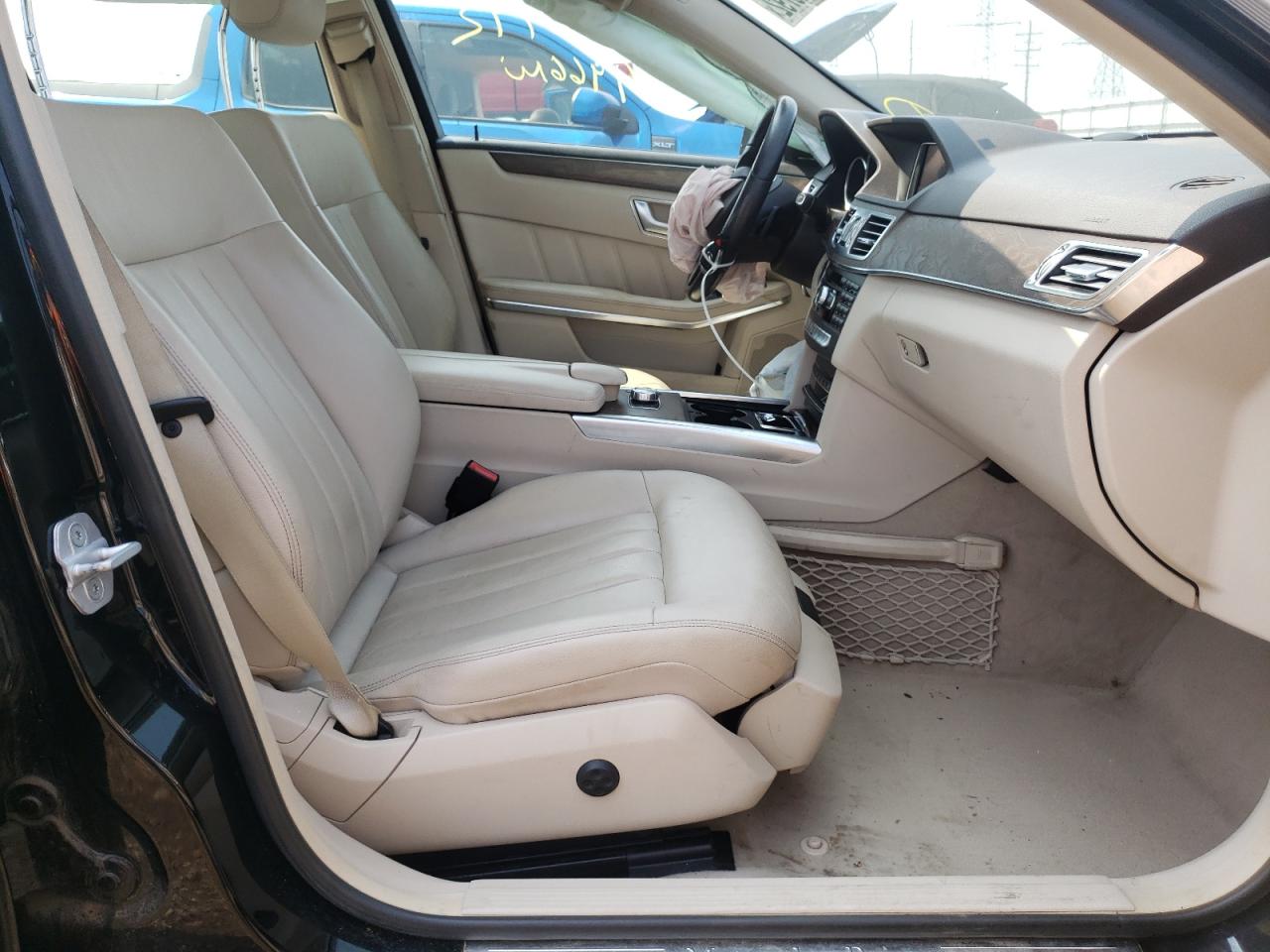 Photo 5 from auction – 2014 MERCEDES-BENZ E 350 4MAT with VIN WDDHF8JB8EB001429